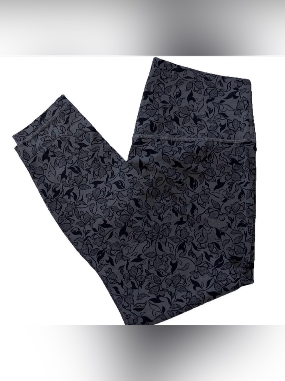 NWT•LULULEMON•SIZE 14•ALIGN HI RISE 23” CROP PANT•MINI FILAGREE LACE•AUTHENTIC